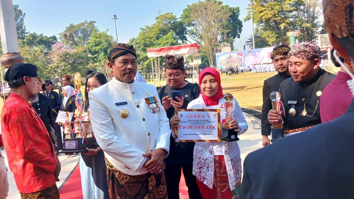 Kelurahan Pudakpayung Semarang Juarai Lomba Desa dan Kelurahan Se-Jateng