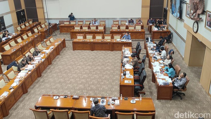 Komisi III DPR RI melakukan rapat dengan Kejagung. (Dwi Rahmawati/detikcom)