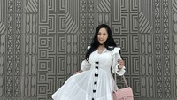 Banyak netizen menyayangkan hal tersebut. Namun, penyebab putusnya hubungan pasangan ini belum diketahui secara jelas. Foto: @rachelvennya
