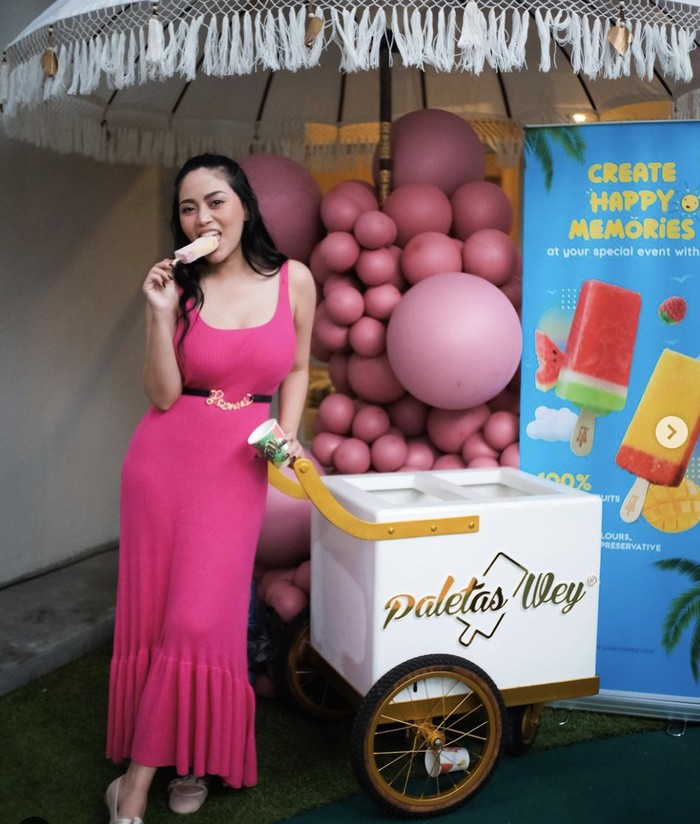 Kulineran Seru Rachel Vennya Saat di Jepang hingga Eropa