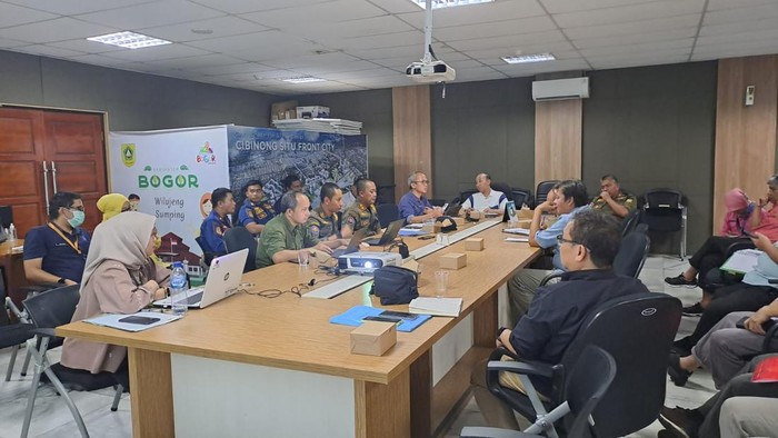 Pemkab Bogor Bersiap Bongkar Kios Liar di Puncak, Layangkan SP 3 Terakhir