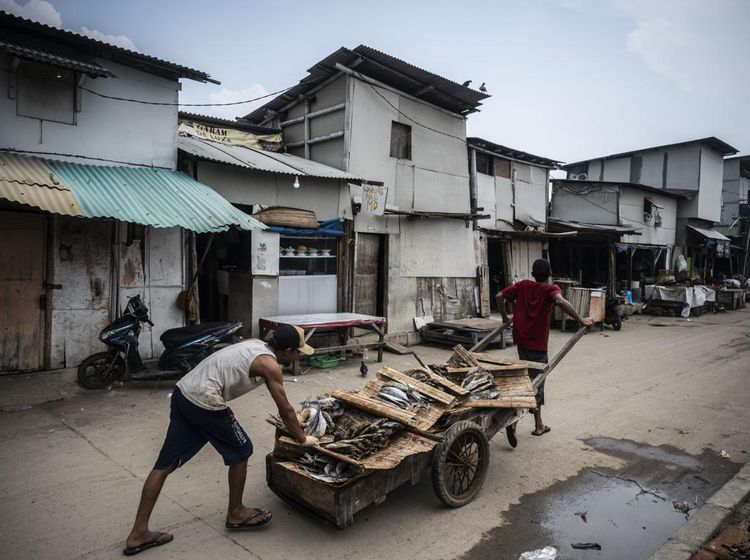 Perjuangan Menekan Angka Kemiskinan