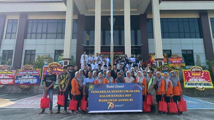PN Cikarang memperingati HUT Ke-79 Mahkamah Agung.