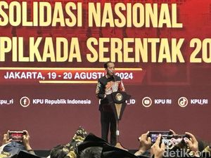 Jokowi Umumkan Kenaikan Tunjangan Kinerja Pegawai KPU Hingga 50%