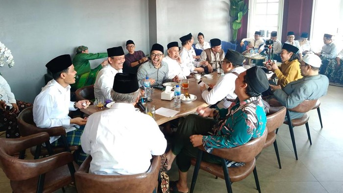 Sejumlah kiai dan ulama menggelar Musyawarah Besar (Mubes) Alim Ulama di Bangkalan