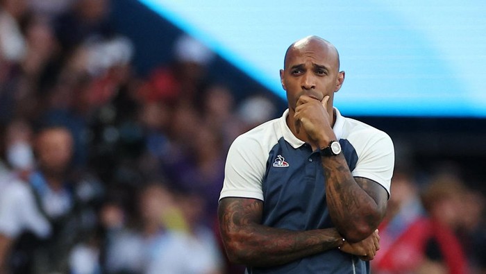 Paris 2024 Olympics - Football - Mens Gold Medal Match - France vs Spain - Parc des Princes, Paris, France - August 09, 2024.  France coach Thierry Henry after the match. REUTERS/Paul Childs