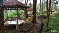 Gazebo untuk bersantai