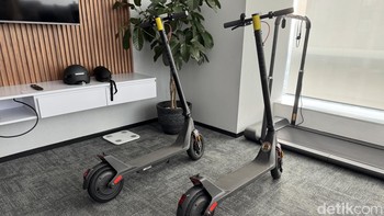 Ini Xiaomi Electric Scooter 4 Lite generasi kedua. Foto: Adi Fida Rahman/detikINET