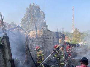 3 Rumah di Padalarang Hangus Dilalap Api