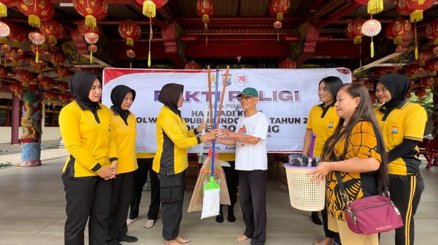 Bakti religi Polres Jombang sambut HUT ke-67 Polwan