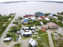 Banjir Akibat Luapan Sungai Kuskokwim Terjang Alaska