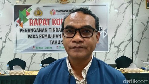 Anggota Bawaslu NTB, Umar Ahmad Seth. (Dok. Rafiin/detikBali)