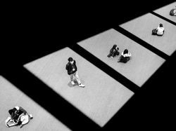 Karya Jawara Kontes Foto Hitam Putih Pukau Mata