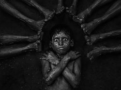 Karya Jawara Kontes Foto Hitam Putih Pukau Mata