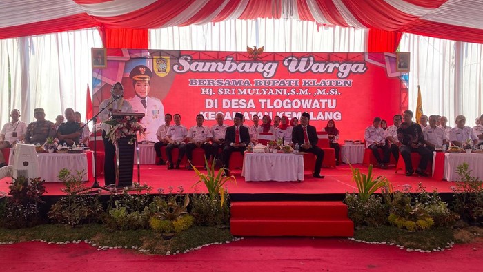 Bupati Klaten Sri Mulyani di Sambang Warga Desa Tlogowatu, Kecamatan Kemalang, Kabupaten Klaten