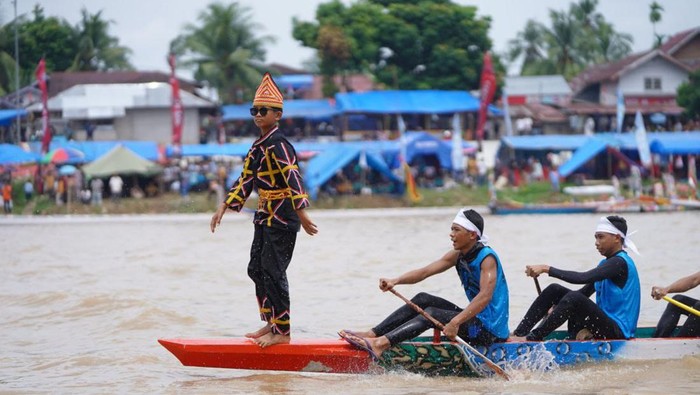 Even Pacu Jalur. (Dok Diskominfotik Riau)