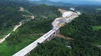Akses jalan nasional Padang - Bukittinggi di Nagari Kapalo Hilalang akan mengalami pelambatan dan buka tutup arus lalu-lintas karena adanya pengerjaan pemasangan balok Erection Girder pada jembatan.  
