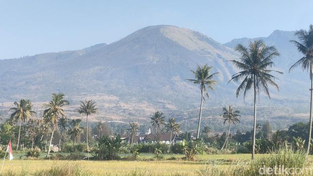 Gunung Guntur Garut.