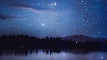 Night Sky in Lake Tekapo karya Paddy Chao dari Taiwan terpilih sebagai juara satu kategori Landscape. Foto ini diambil menggunakan iPhone 15 Pro Max. Foto: Paddy Chao/iPhone Photography Awards 2024