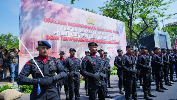 Kapolri Pimpin Peringatan Hari Juang Polri di Surabaya