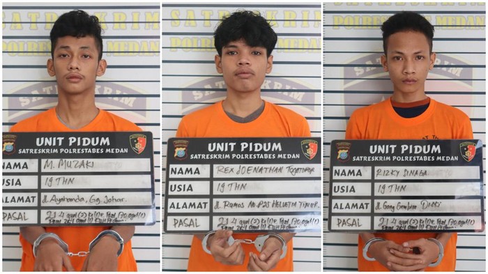 Ketiga pelaku saat diamankan di kantor polisi. (Dok. Polrestabes Medan)