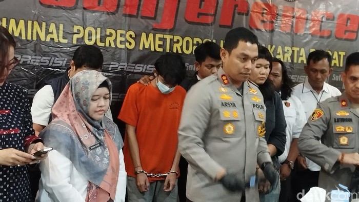 Tersangka Penganiayaan Terhadap Pacar di Lift Hotel Jakbar Ditahan Polisi