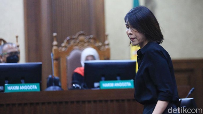 Helena Lim menjalani sidang dakwaan kasus korupsi tata niaga komoditas timah di Pengadilan Tindak Pidana Korupsi (Tipikor) Jakarta Pusat, Rabu (21/8/2024).