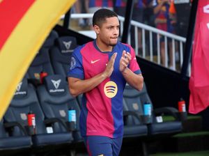 Barcelona Akan Pinjamkan Vitor Roque ke Real Betis