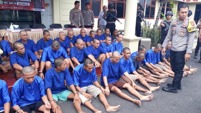 33 tersangka yang diamankan Polres Musi Rawas.