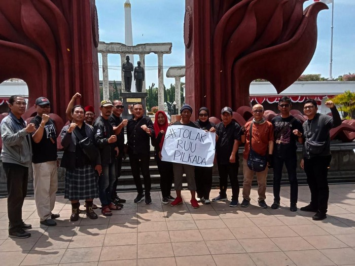 Aksi PDIP Jawa Timur
