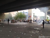Mahasiswa Demo Revisi UU Pilkada di Makassar Bubar, Lalin Kembali Normal