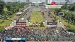 Foto Udara Suasana Pendemo Geruduk Gedung DPR