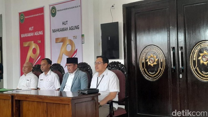 Hutama Karya melalui PN Kayuagung menganti rugi lahan milik PTPN I Reg 7.