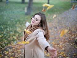 Wanita Dihujat karena Move On Lima Bulan Setelah Suami Meninggal