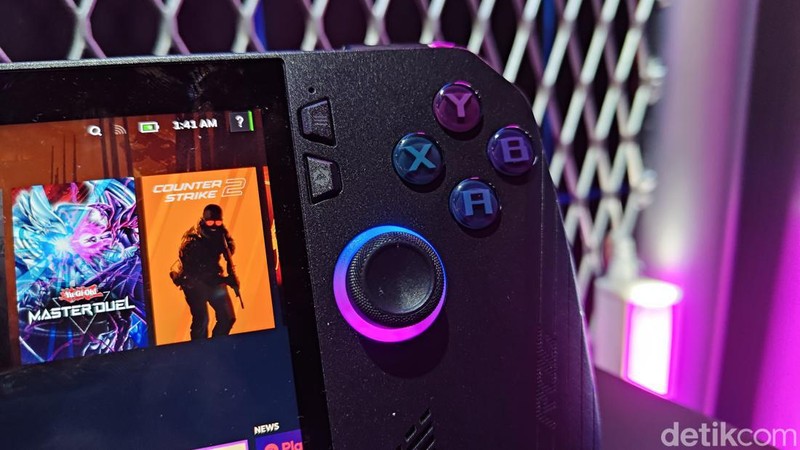 Asus resmi merilis handheld gaming terbarunya di Indonesia, yaitu ROG Ally X. Dikatakan bahwa kedatangannya membawa beberapa peningkatan dari seri sebelumnya.