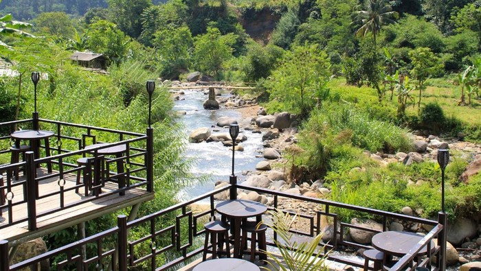 Sentul City
