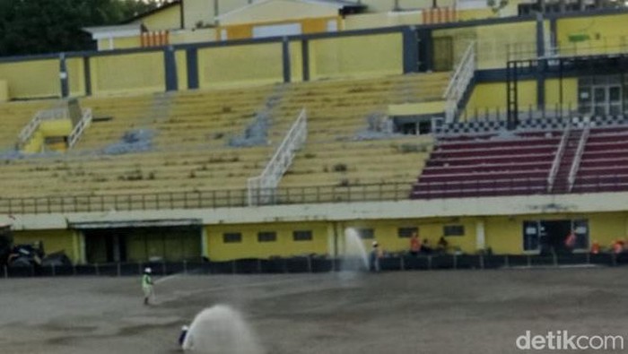 Kondisi tribun VIP di Stadion GBH Kota Parepare.