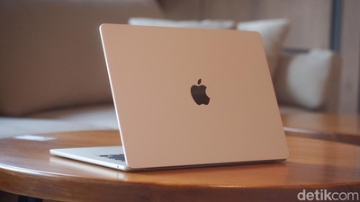 Wujud MacBook Air M3 15 Inch Cocok Untuk Sekolah, Kuliah dan Kerja