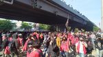 Potret Massa Demo Revisi UU Pilkada di Fly Over Makassar-DPRD Sulsel