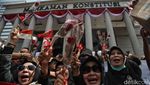 Mantan Menag Lukman Hakim Ikut Orasi Tolak Revisi UU Pilkada di MK