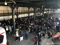 Fisipol UGM Izinkan Mahasiswa Turun ke Jalan Tolak Revisi UU Pilkada Disahkan