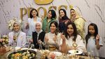 Wanda Hamidah Suka Kulineran Bareng Anak dan Jajan Durian