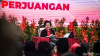 Dalam pidatonya Megawati jgua mengatakan rule of game seharusnya dijalankan di Indonesia. Ia mewanti-wanti untuk jangan membuat aturan sendiri.