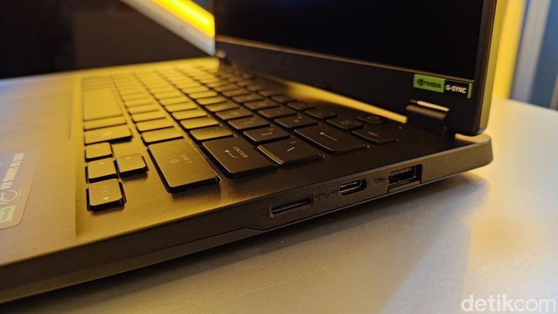 Selain ROG Ally X, Asus turut mendatangkan laptop gaming terbarunya ke Tanah Air. Berikut penampakan Asus ROG Zephyrus G16 & TUF Gaming A14.