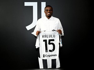 Juventus Resmi Pinjam Kalulu dari Milan