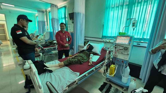Program Jaminan Kesehatan Nasional (JKN) di Indonesia telah memberikan banyak manfaat bagi pesertanya, termasuk mereka yang membutuhkan perawatan cuci darah.