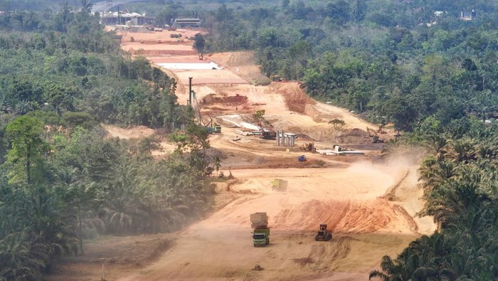 PT Hutama Karya (Persero) (Hutama Karya) telah membangun Jalan Tol Trans Sumatera (JTTS) sepanjang 960 km. Kini Hutama Karya sedang melanjutkan infrastruktur nasional itu dengan dimulainya pembangunan dua ruas JTTS Tahap II.