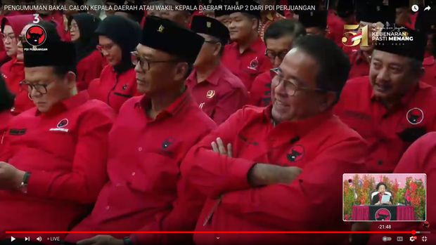 Rano Karno tertawa saat pengumuman calon kepala daerah PDIP