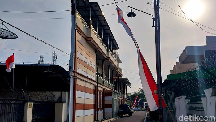 Rumah unik di Kota Malang yang viral karena seolah cuma segaris.
