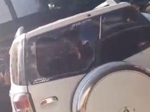 Ugal-ugalan Mahasiswa Bawa Terios Tabrak 5 Pemotor di Makassar-1 Orang Tewas